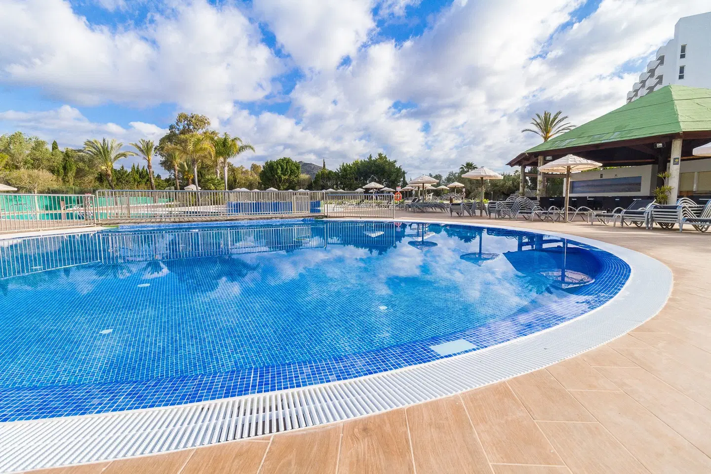 Eix Lagotel Holiday Resort OUTDOOR_POOL