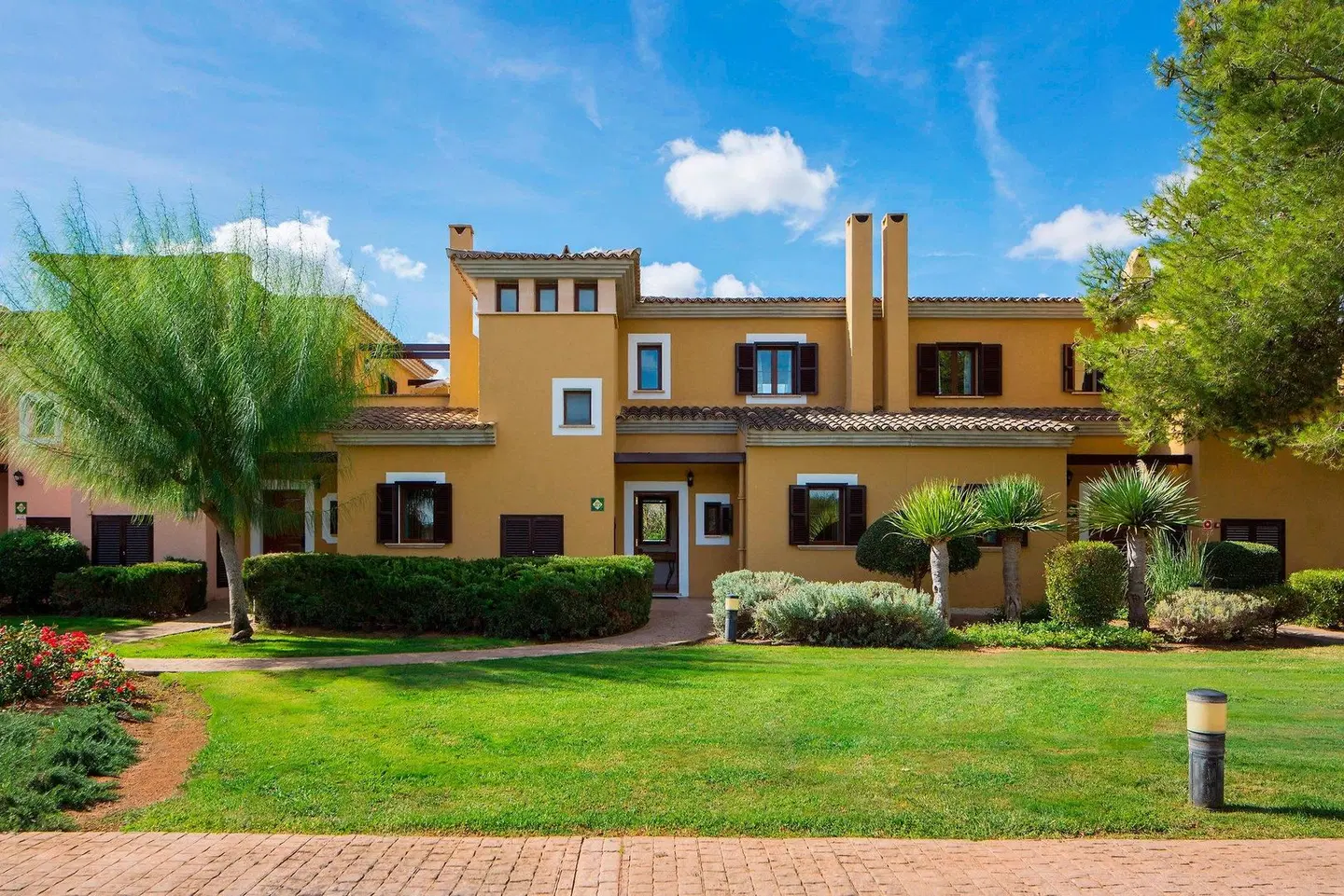 Marriotts Club Son Antem EXTERIOR