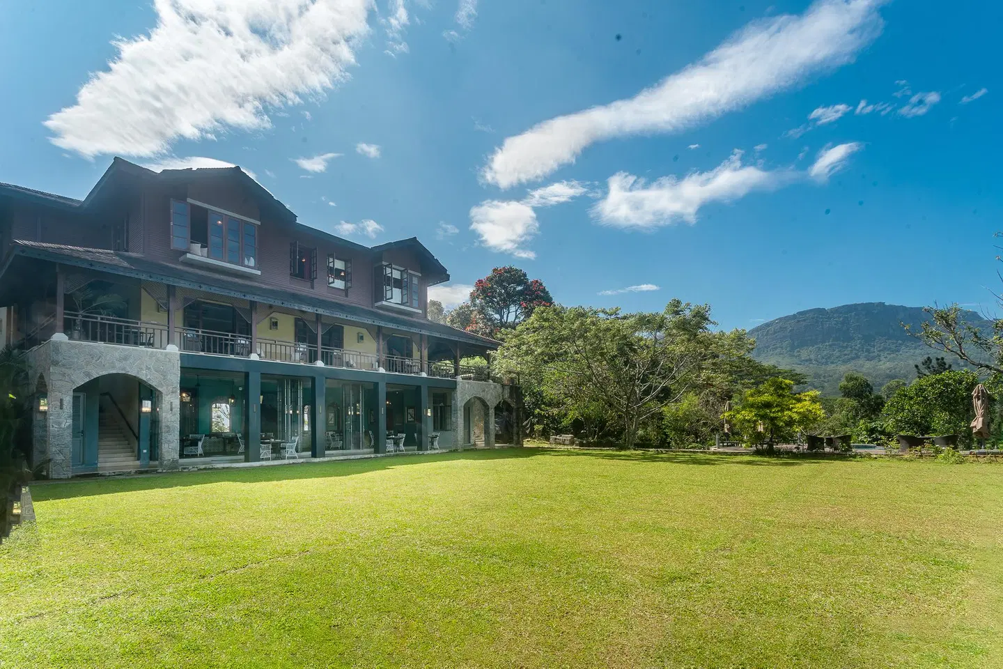 Dendrobium House EXTERIOR