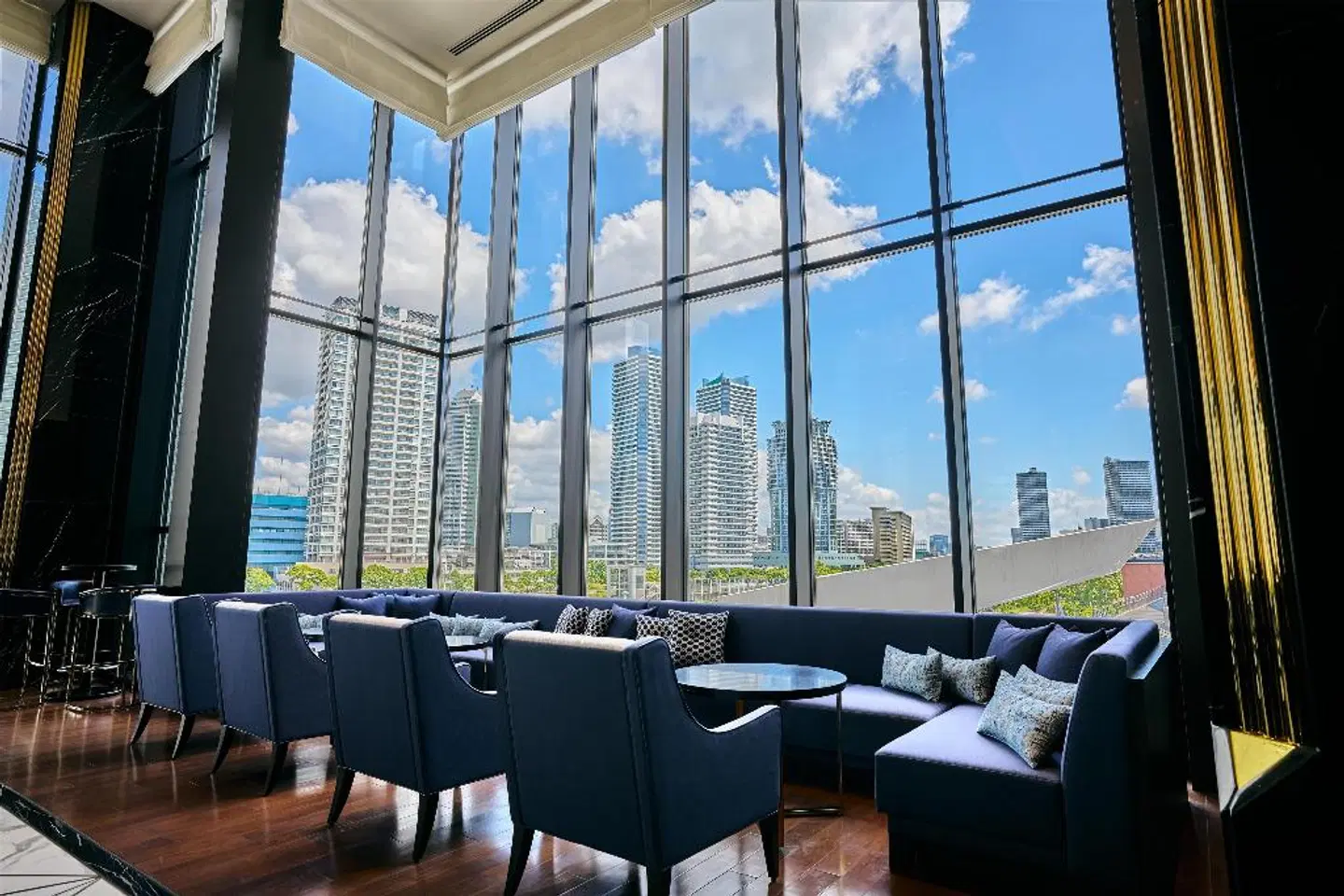 Hilton Yokohama Restaurant