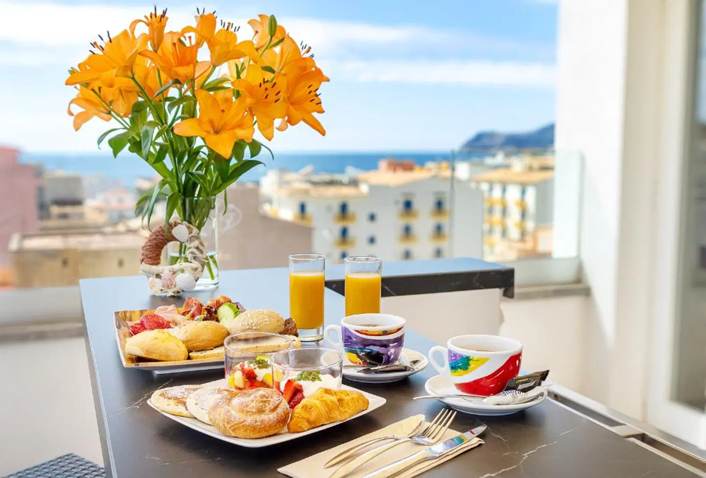 Hotel The Place TERRACE