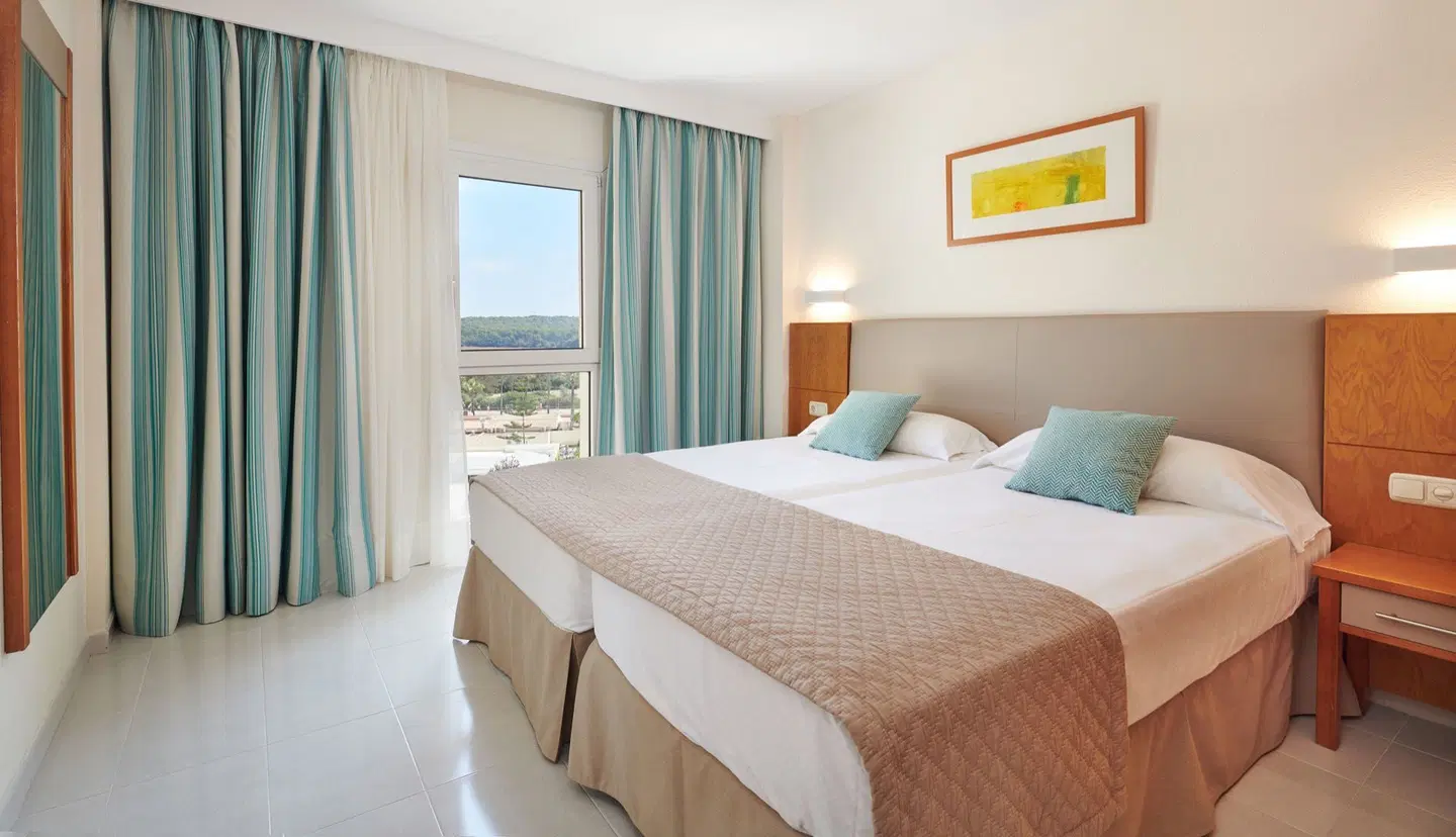 Hipotels Coma Gran ROOM_EXAMPLE