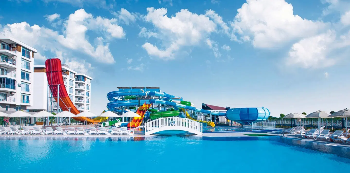 Greenwood Suites Resort EXTERIOR