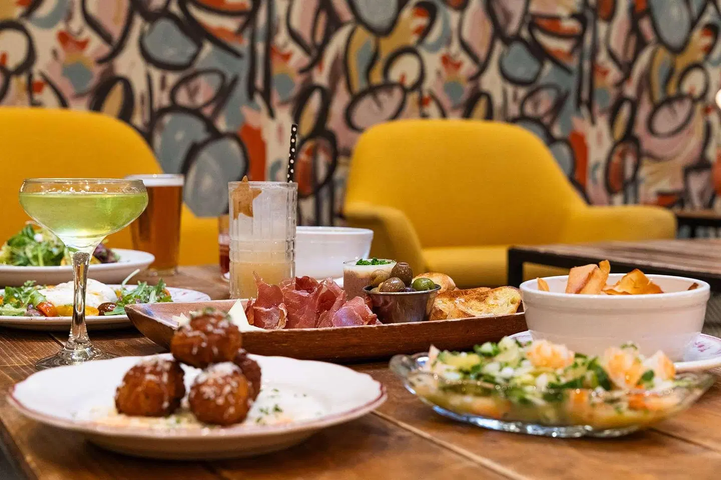 Motto by Hilton Washington DC City Center Restaurant