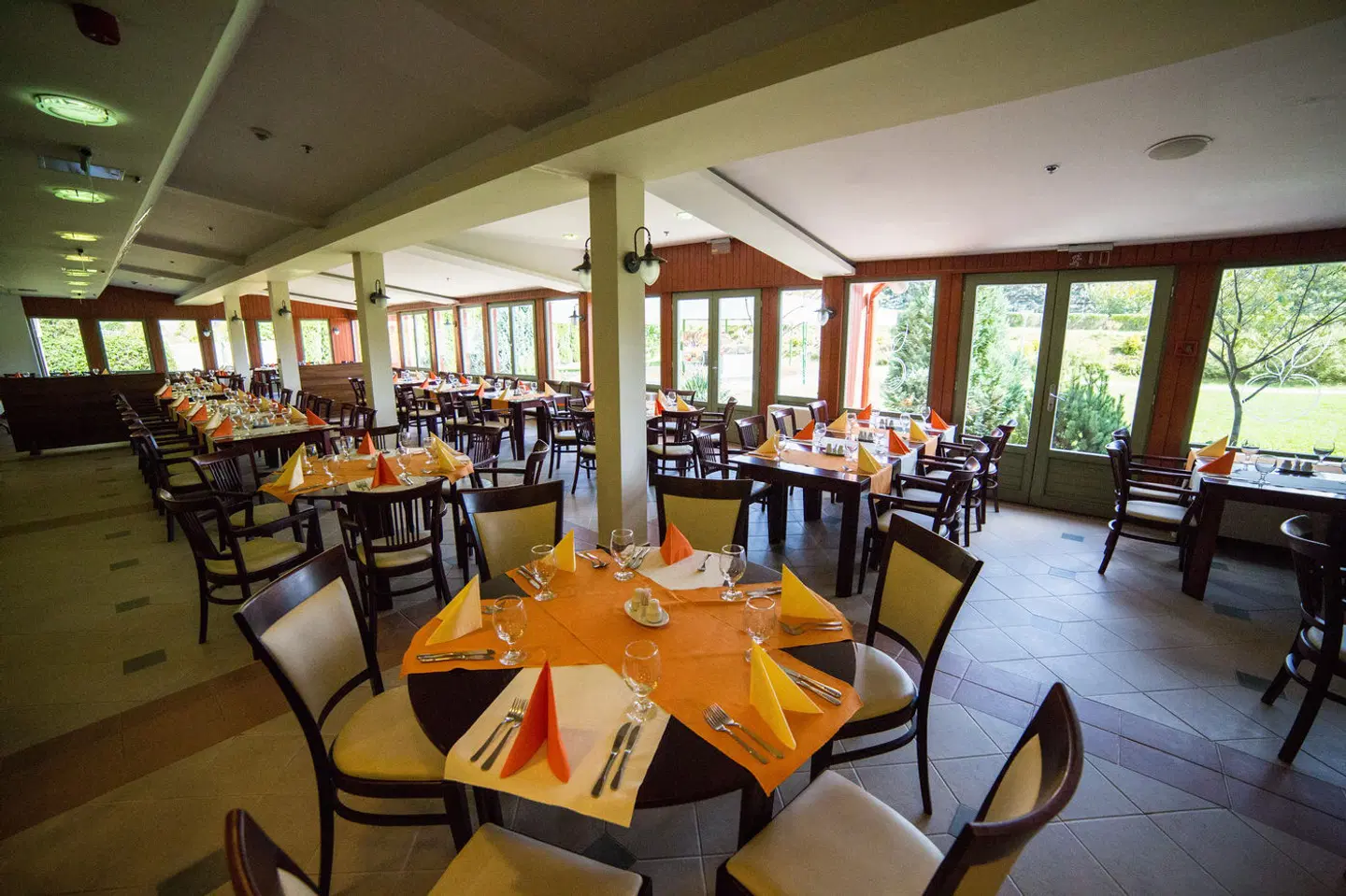 Hotel Karos Spa Restaurant