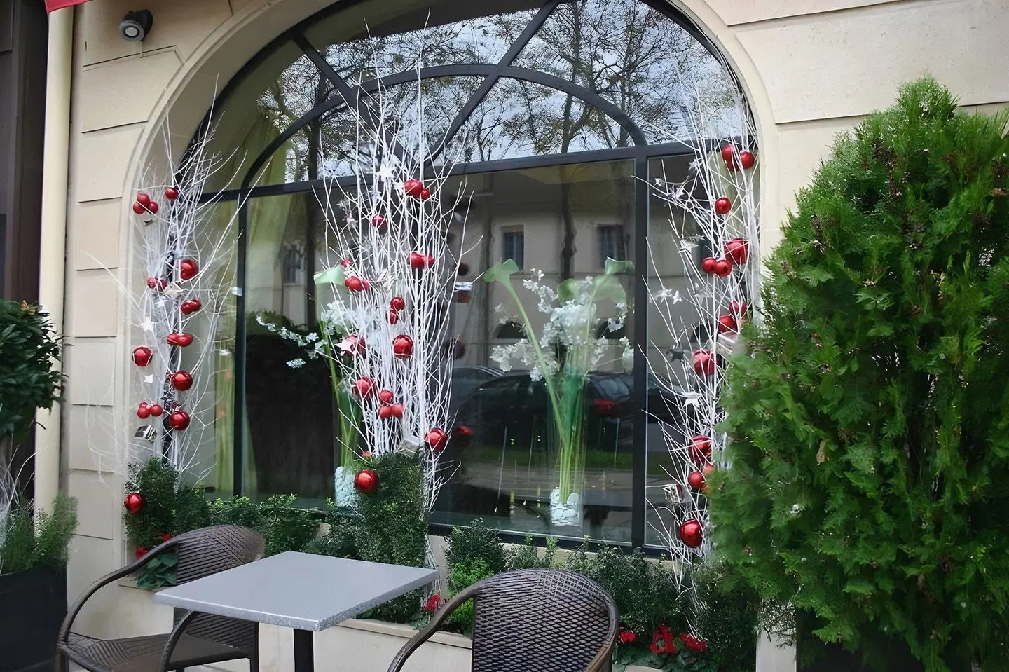 Derby Eiffel EXTERIOR