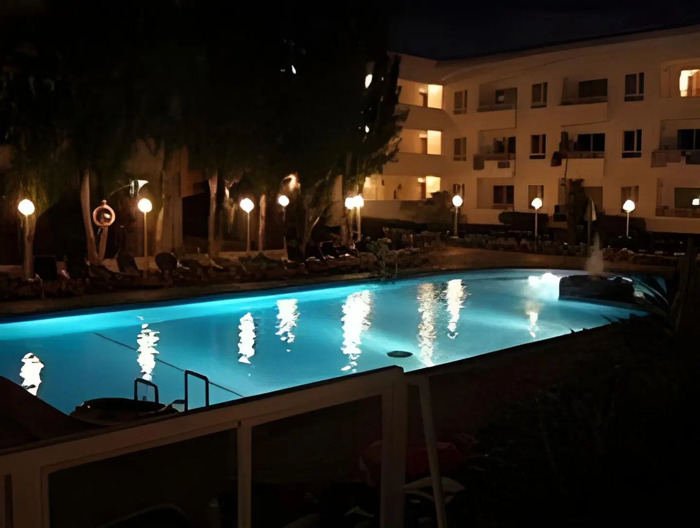 Cabot Hobby Club OUTDOOR_POOL