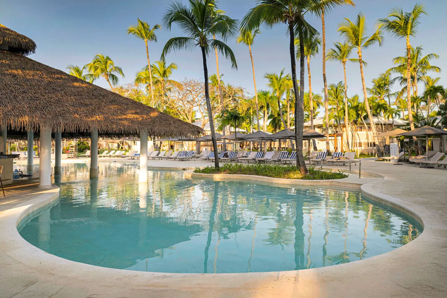 Grand Palladium Select Bávaro OUTDOOR_POOL