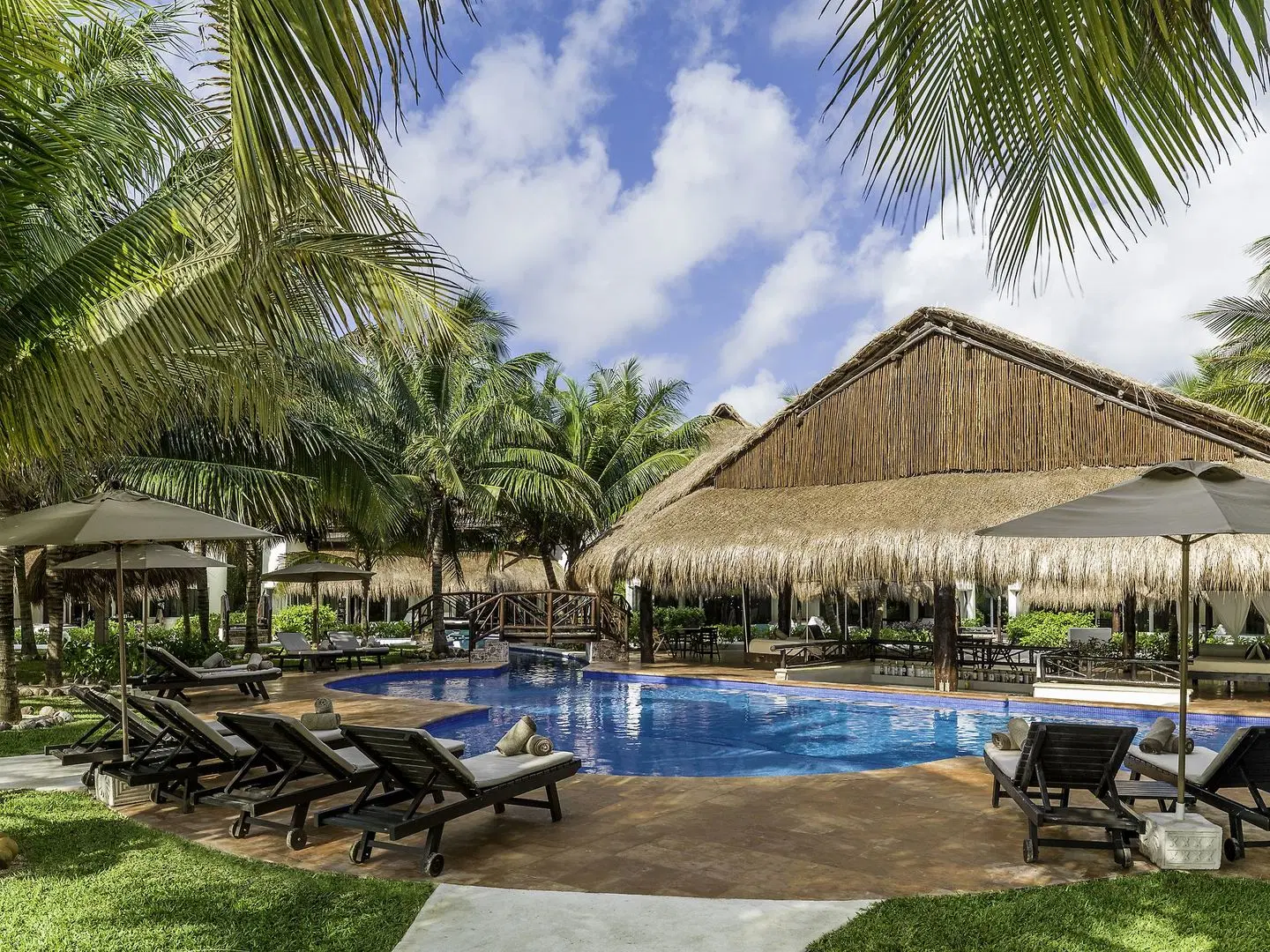 El Dorado Casitas Royale OUTDOOR_POOL