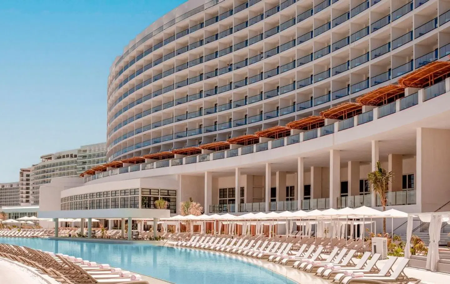 AVA Resort Cancun OUTDOOR_POOL