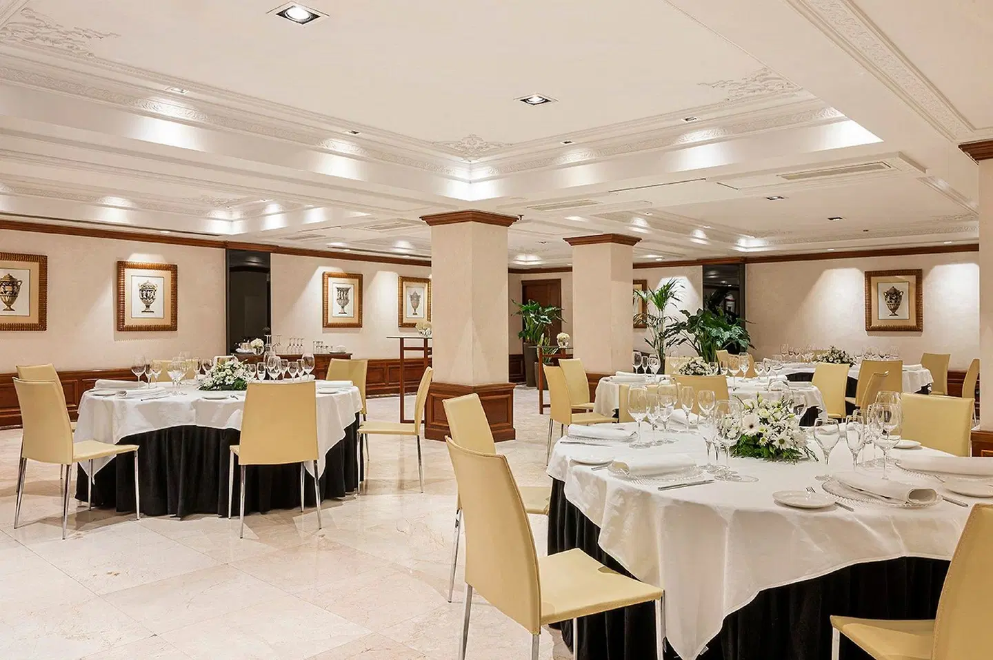 Gran Melia Fenix Restaurant