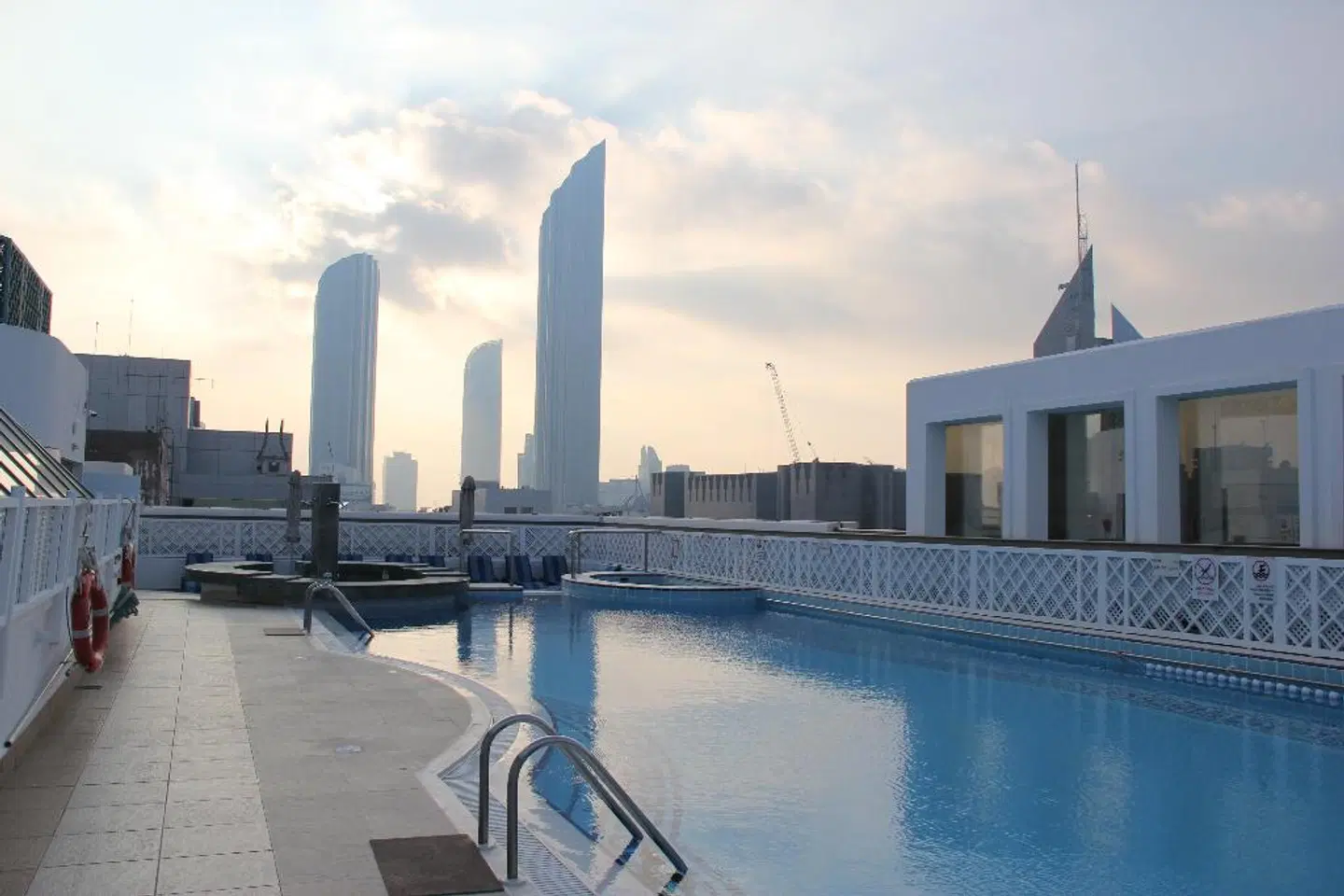 Millennium Plaza Downtown Abu Dhabi OUTDOOR_POOL