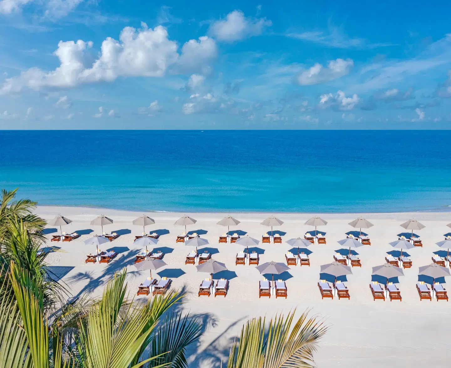 Al Zorah Beach Resort Strand