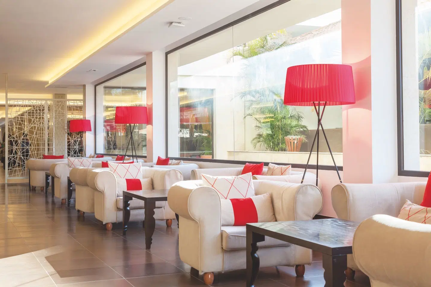 Zafiro Rey Don Jaime Restaurant