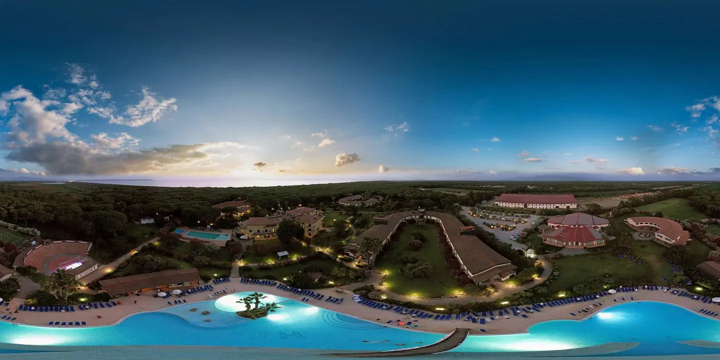 Horse Country Resort Congress & Spa OUTDOOR_POOL