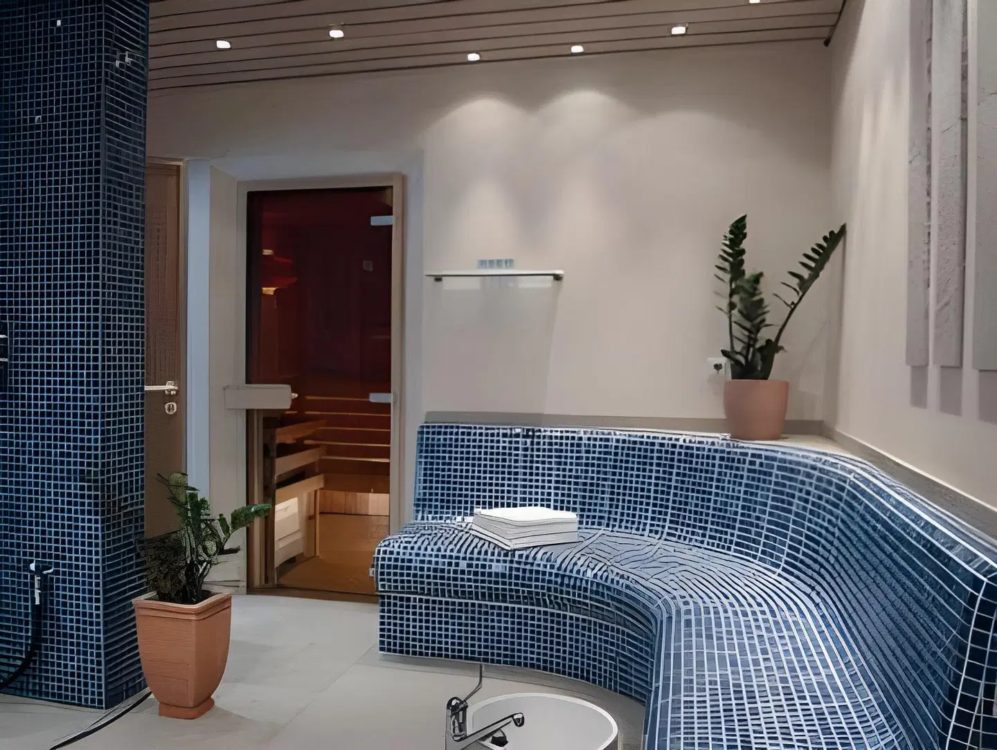 Caroline Mathilde ROOM_EXAMPLE