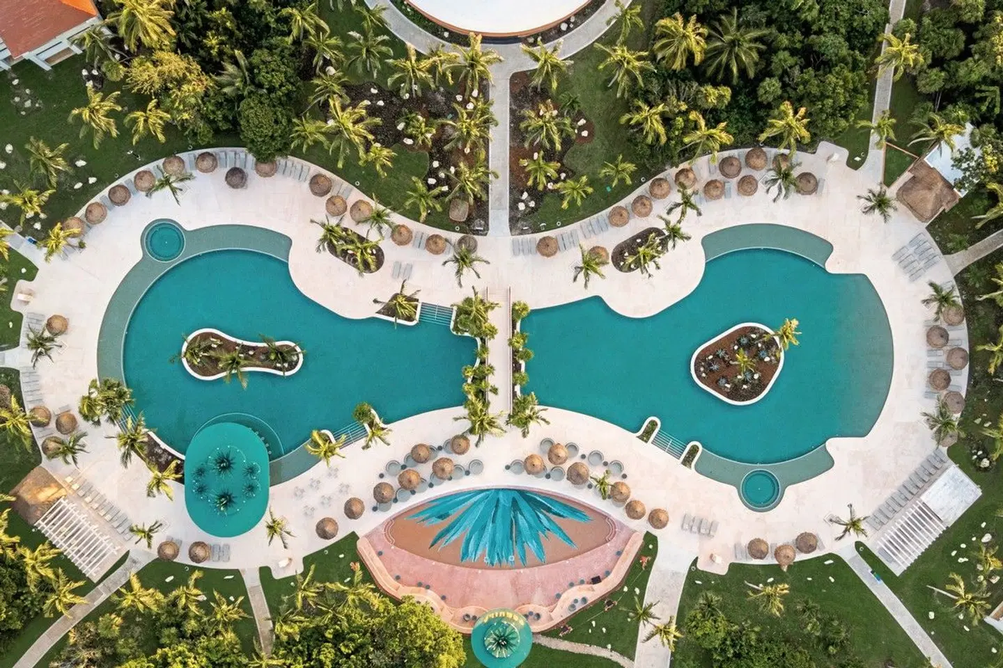 Bahia Principe Escape Tequila EXTERIOR