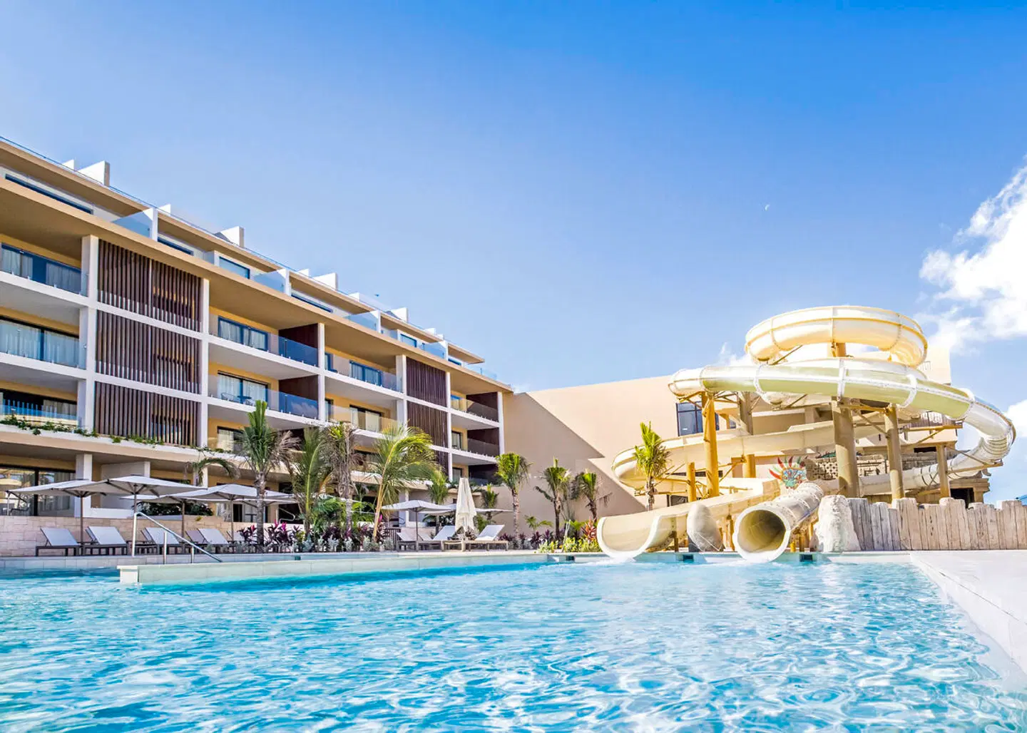 Majestic Mirage Costa Mujeres EXTERIOR