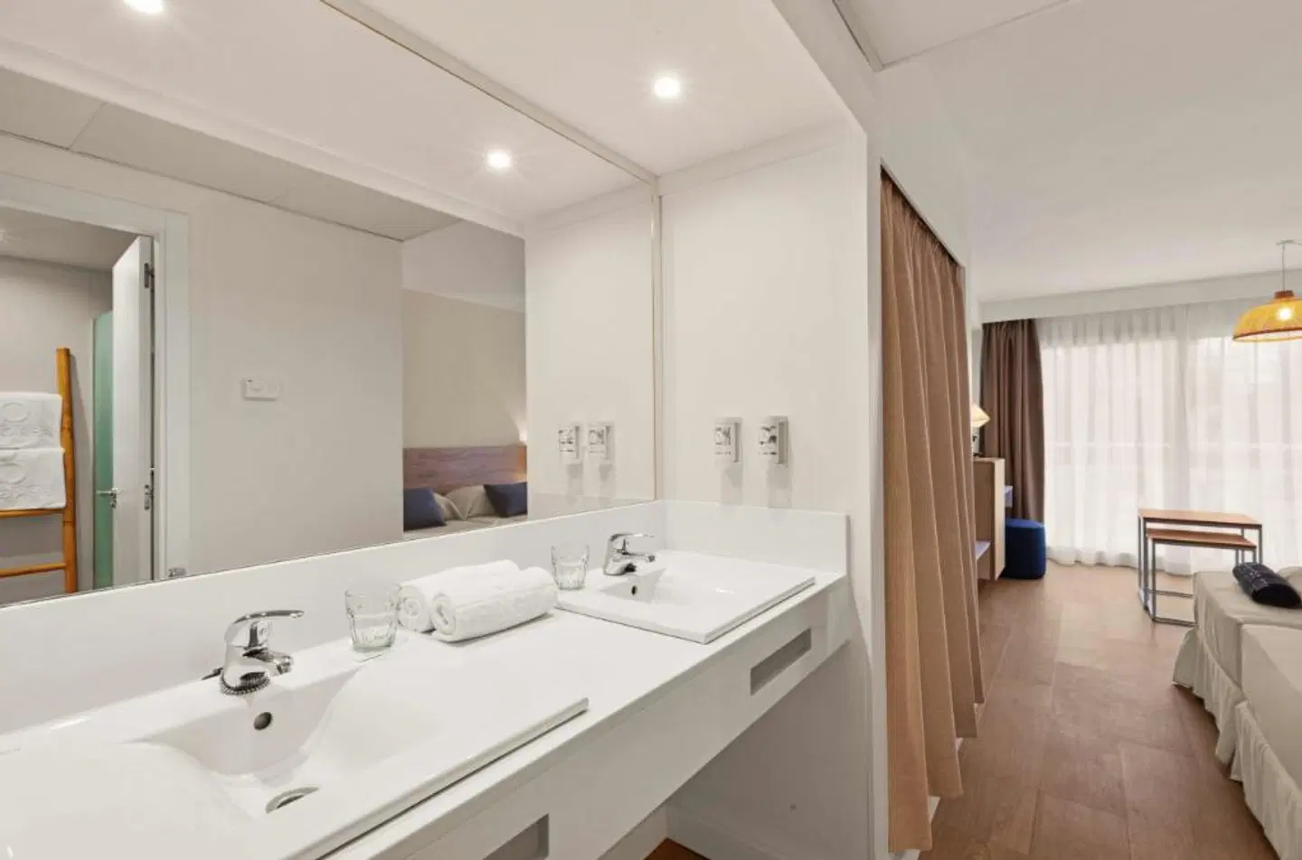 FERGUS Club Palmanova Park Badezimmer