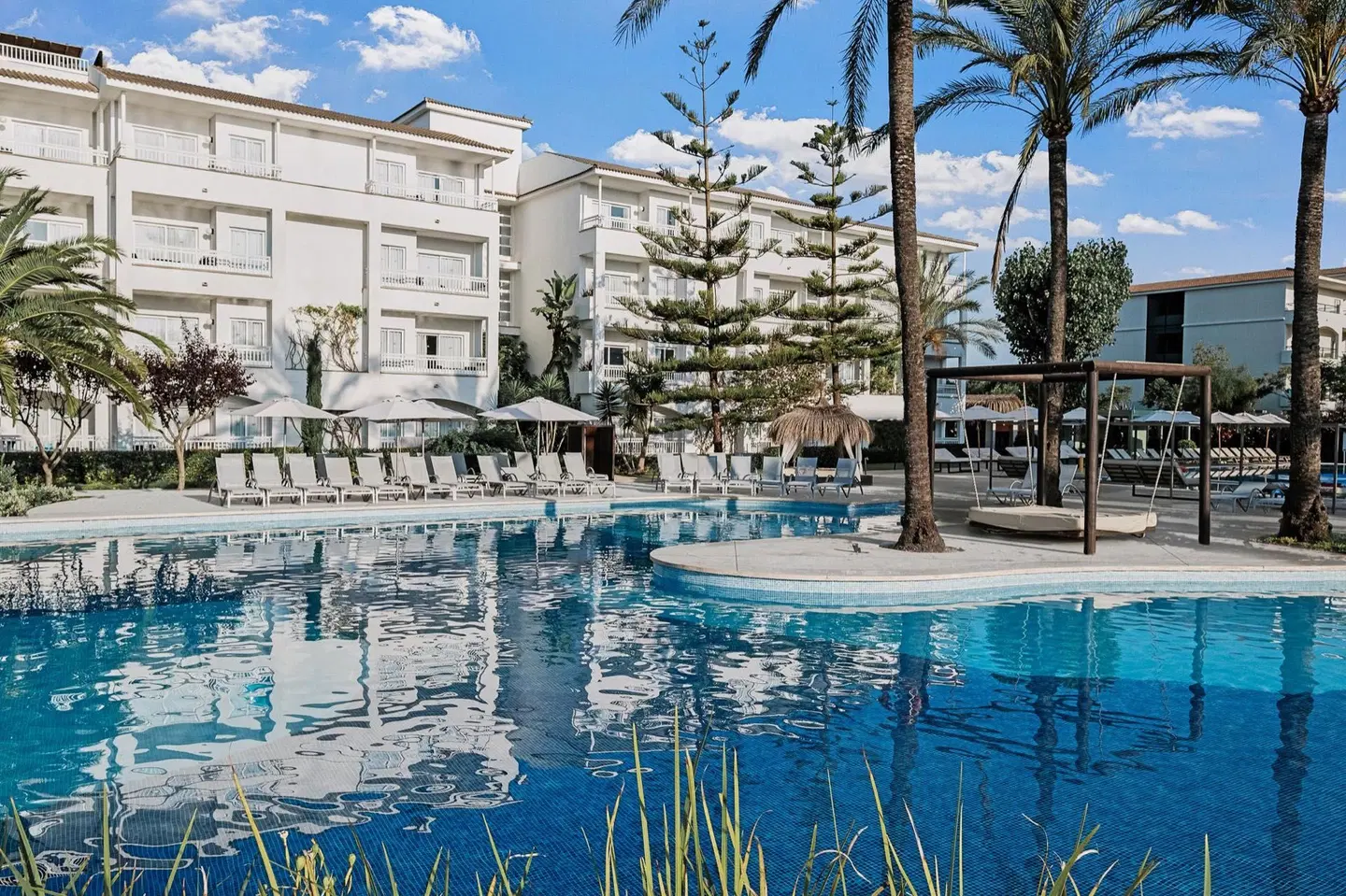 Prinsotel La Dorada OUTDOOR_POOL