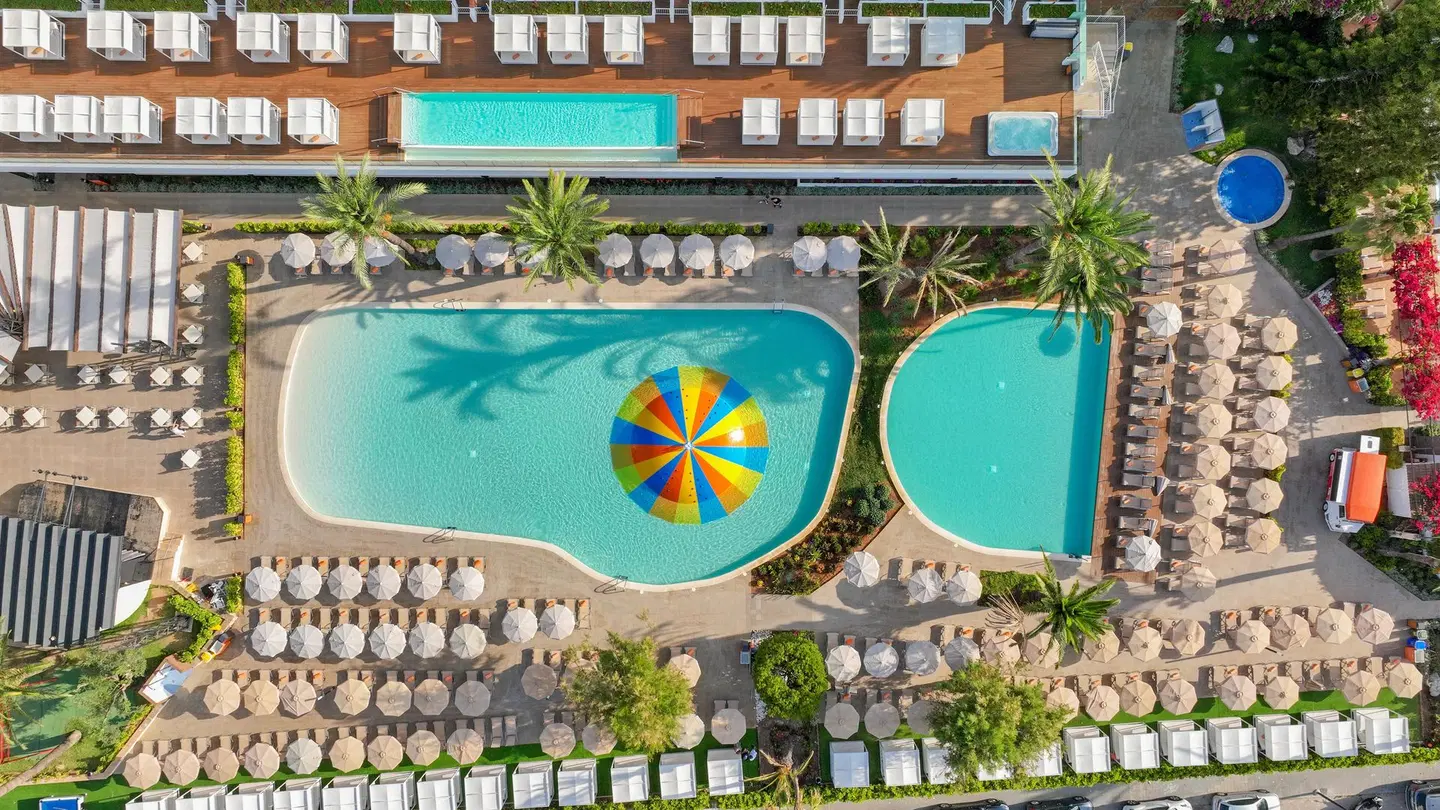 VIVA Sunrise OUTDOOR_POOL