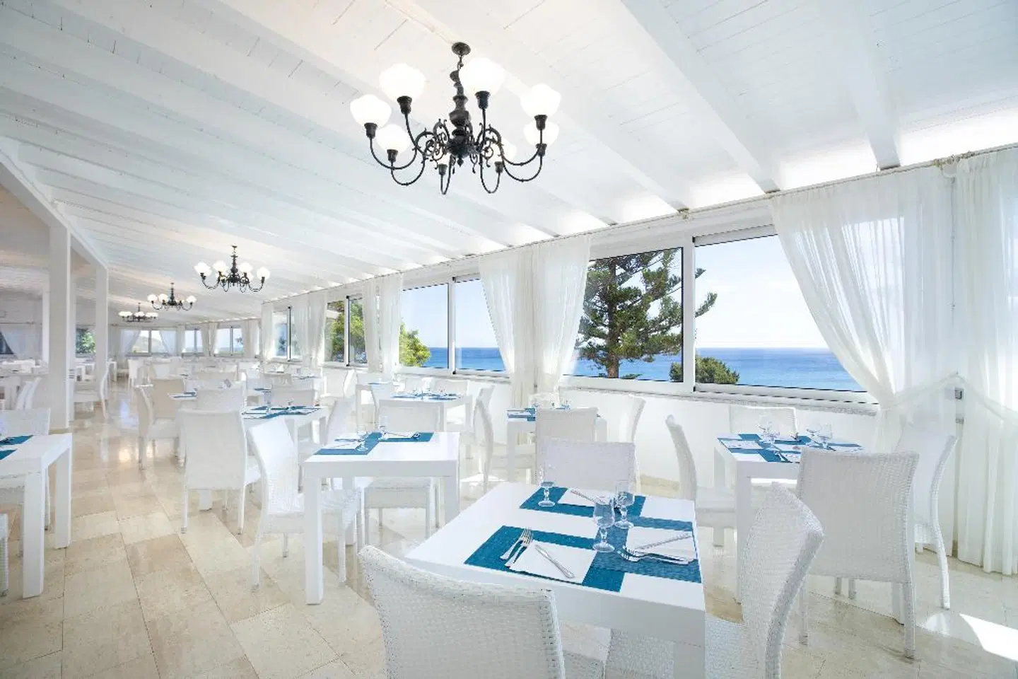 Nicolaus Club Quattro Lune Resort Restaurant