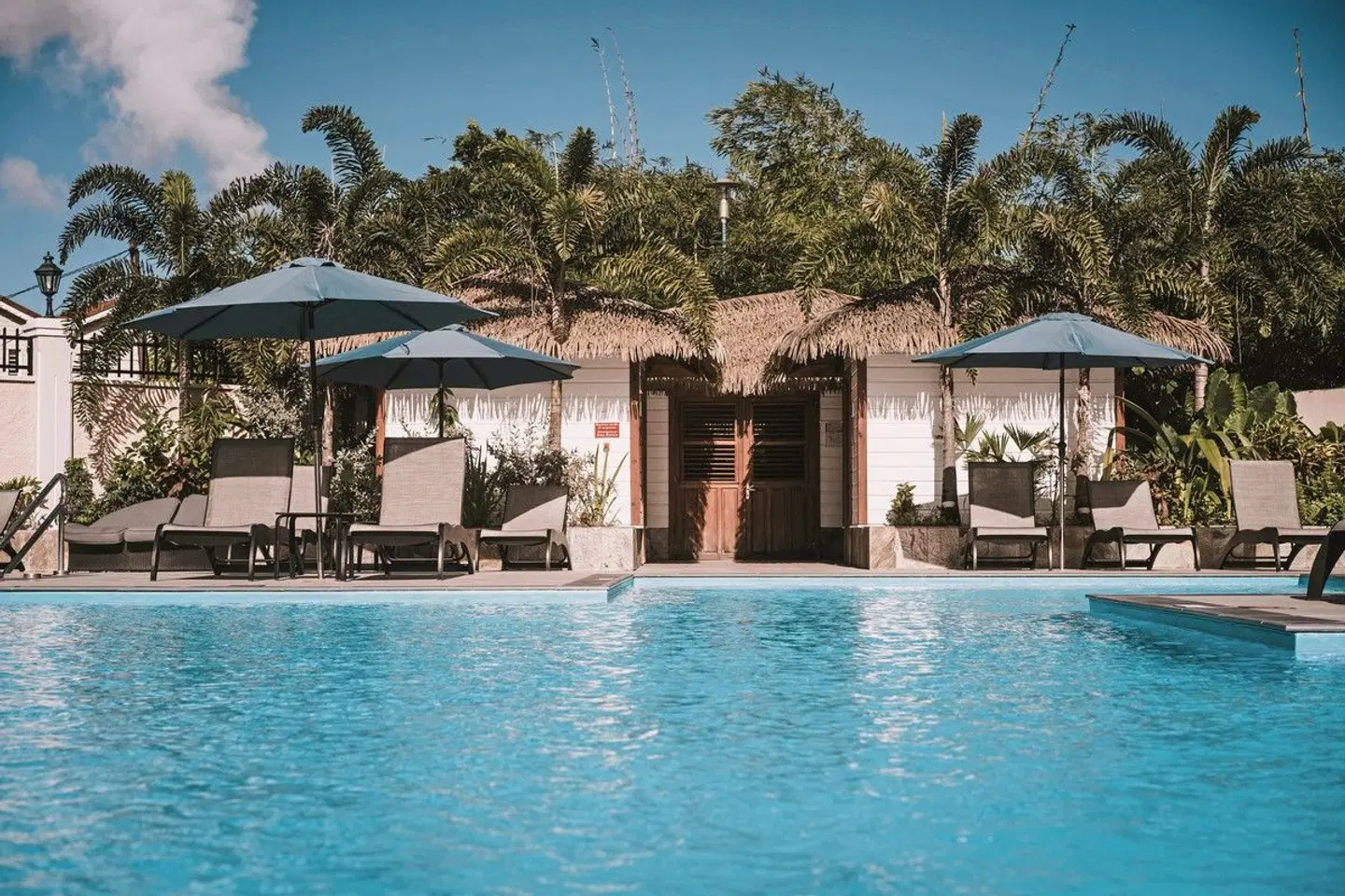 Culture Creole OUTDOOR_POOL