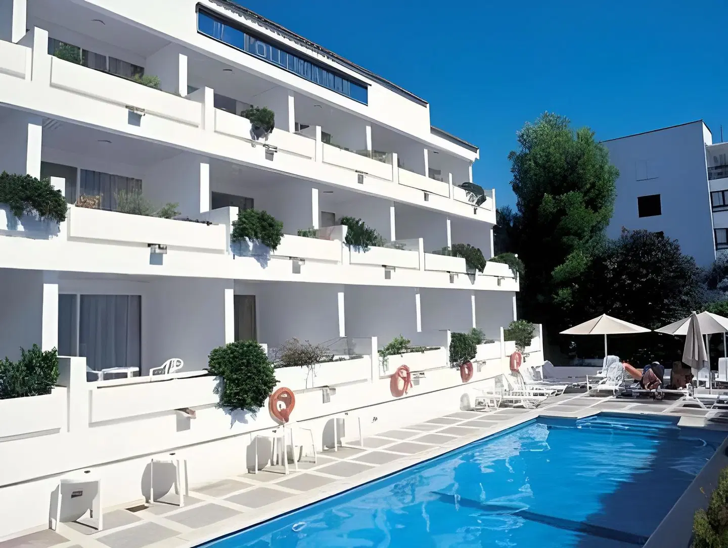 Hoposa Pollensamar OUTDOOR_POOL