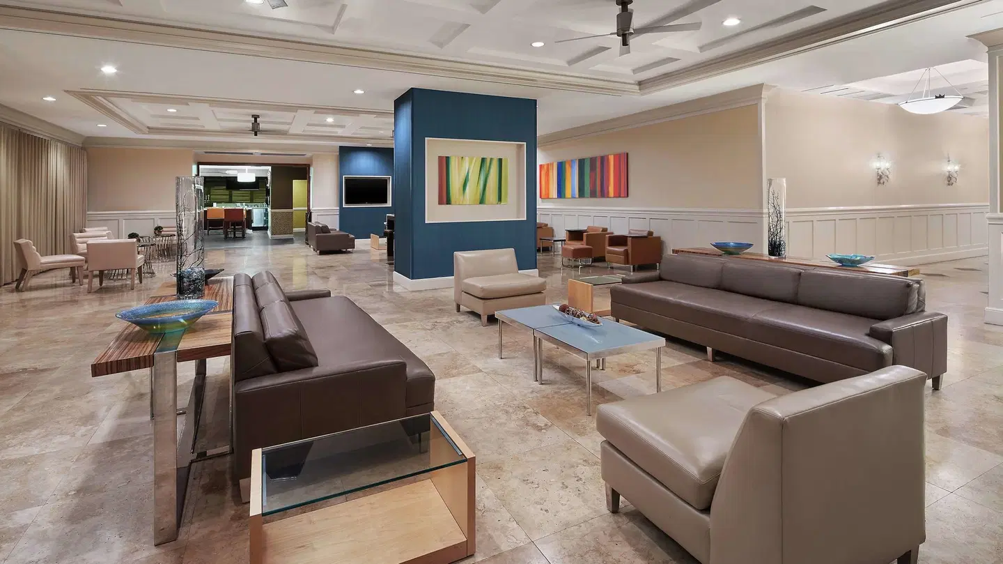 DoubleTree by Hilton Sunrise - Sawgrass Mills LOUNGE_LOBBY