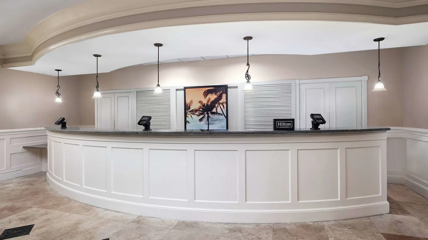 DoubleTree by Hilton Sunrise - Sawgrass Mills LOUNGE_LOBBY