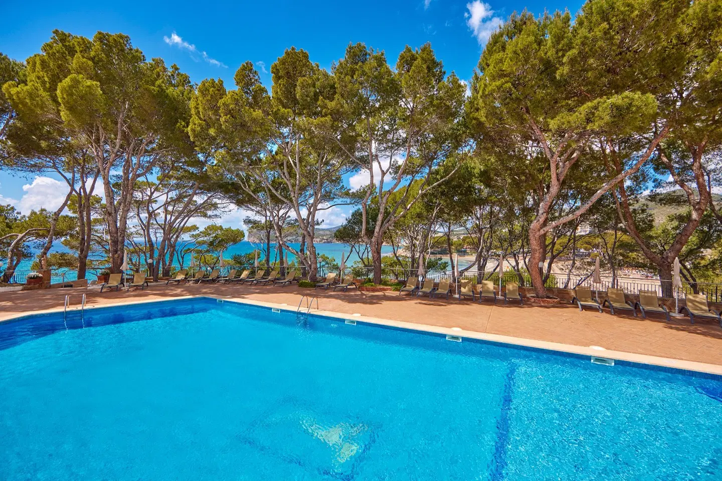 Universal Hotel Lido Park & SPA OUTDOOR_POOL