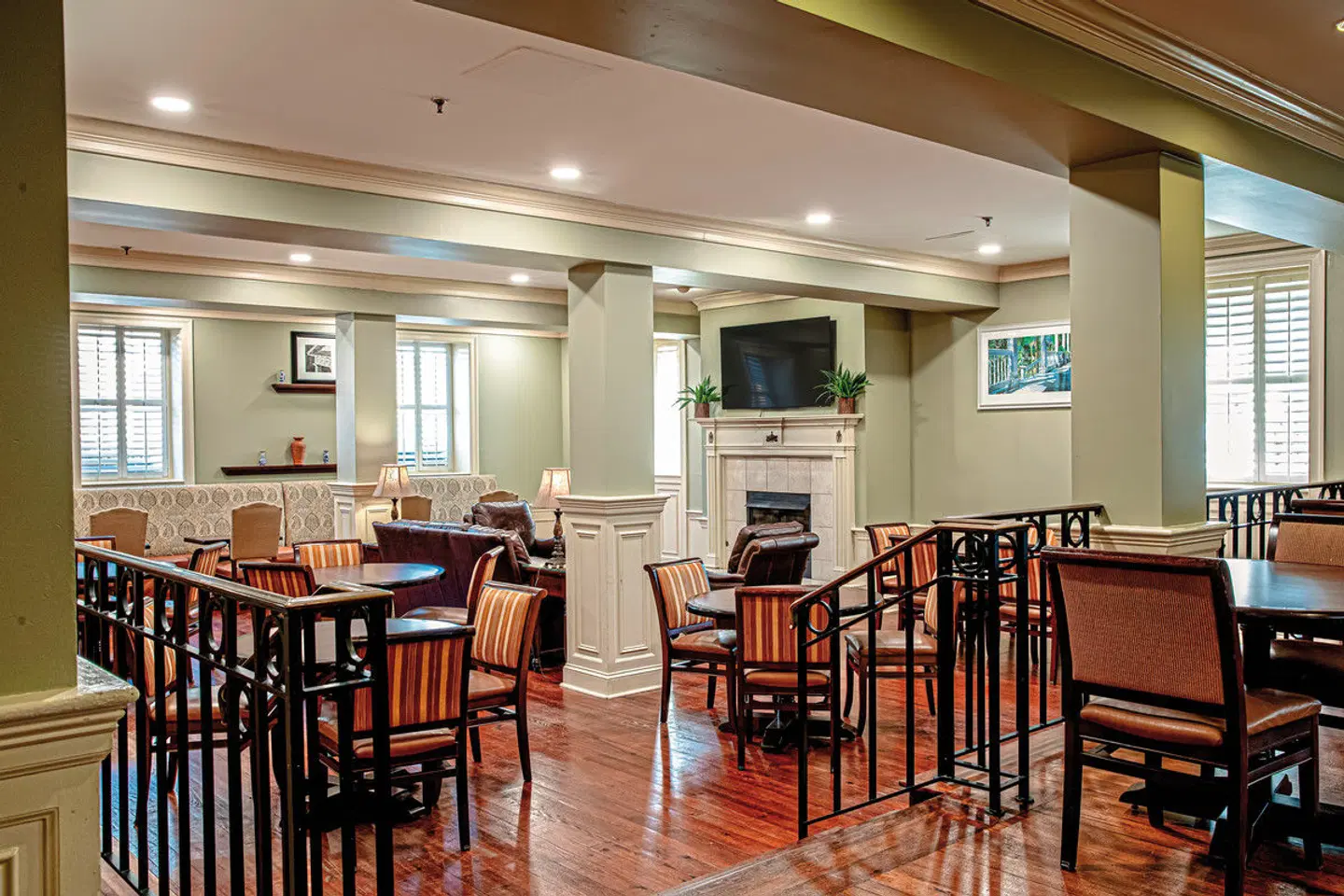 Hampton Inn Charleston-Historic District Bar