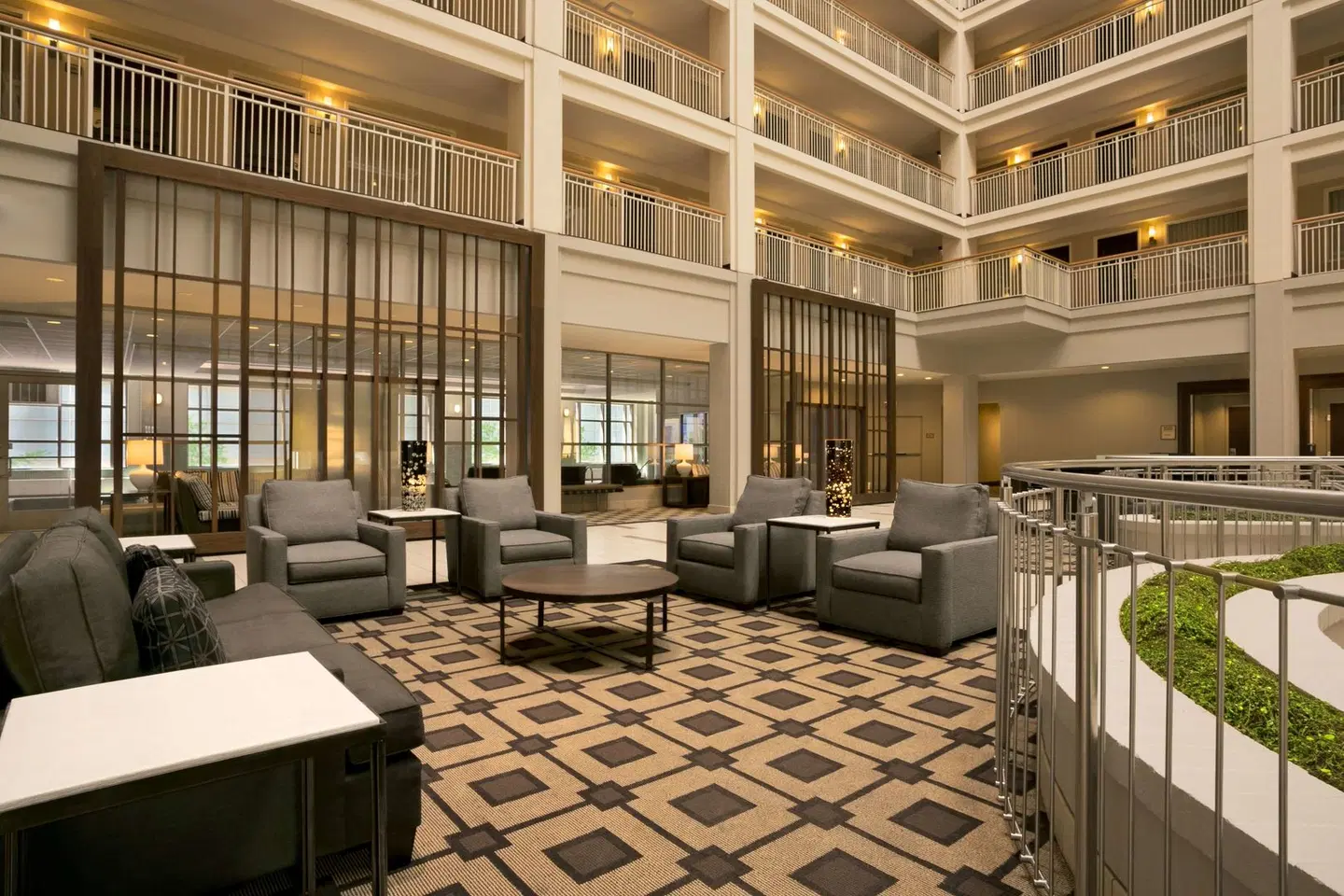 Embassy Suites by Hilton Chicago Downtown LOUNGE_LOBBY