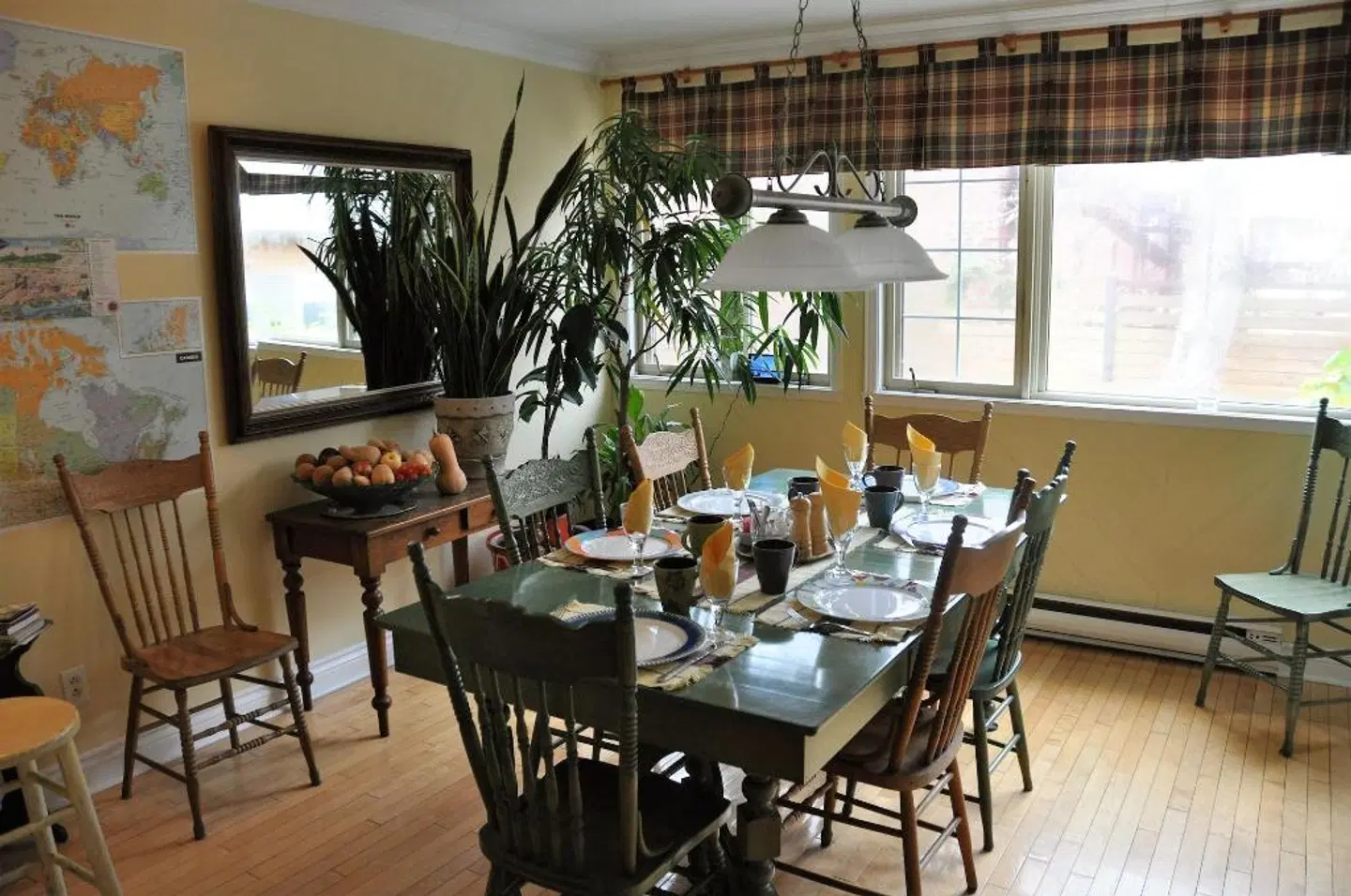 Maison Des Jardins B & B Restaurant