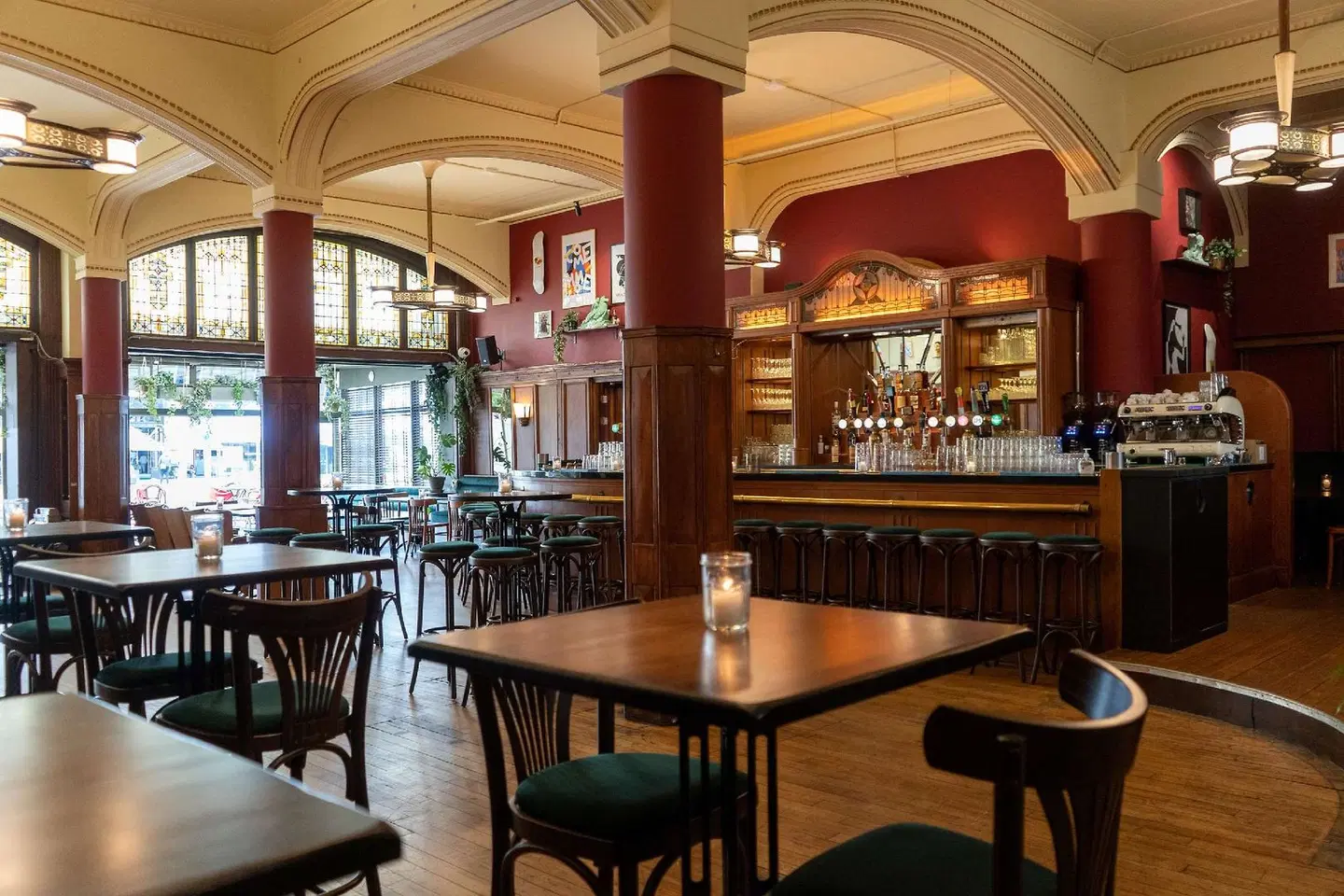 NH Amsterdam Schiller Bar