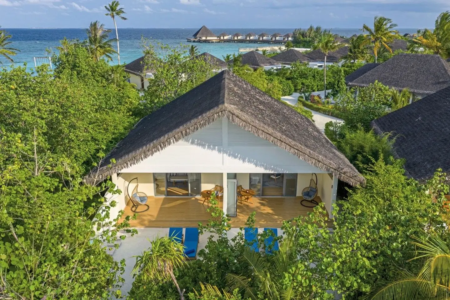 dusitD2 Feydhoo Maldives EXTERIOR