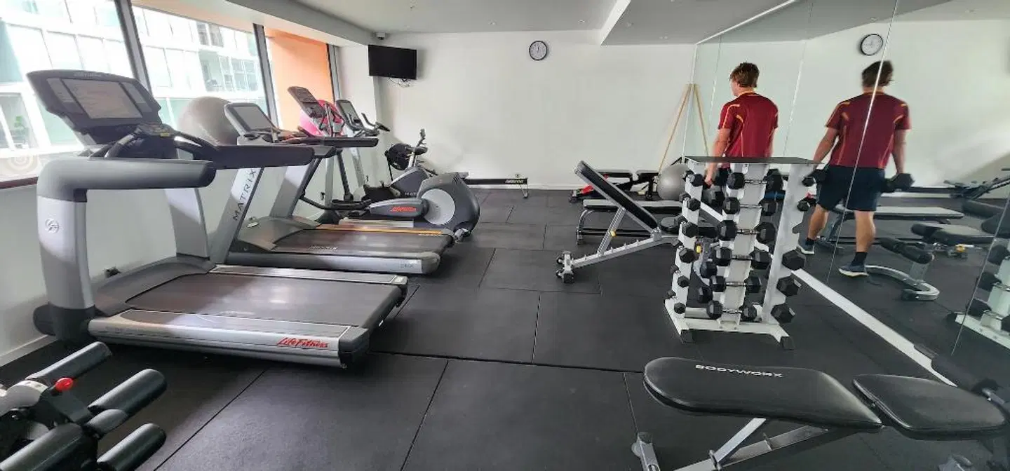 Marsden Viaduct Hotel SPORTS_AND_LEISURE