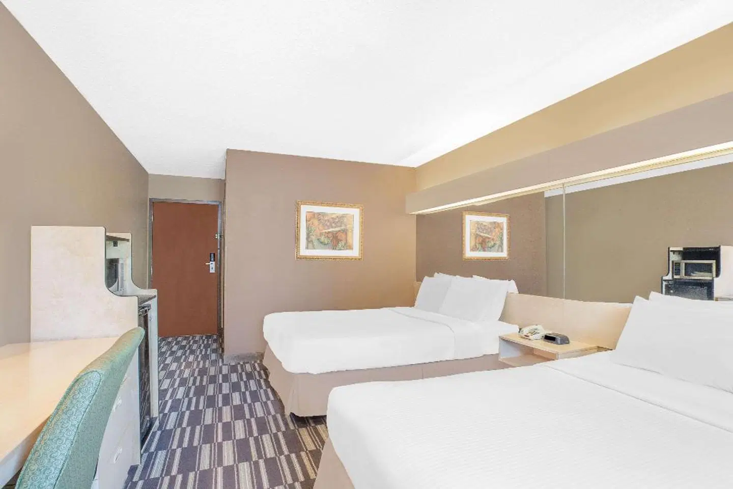 Microtel Inn & Suites by Wyndham Salisbury ROOM_EXAMPLE