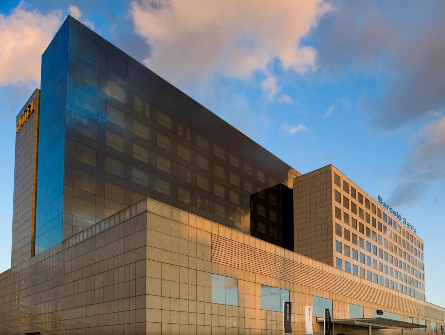 Barceló Sants EXTERIOR