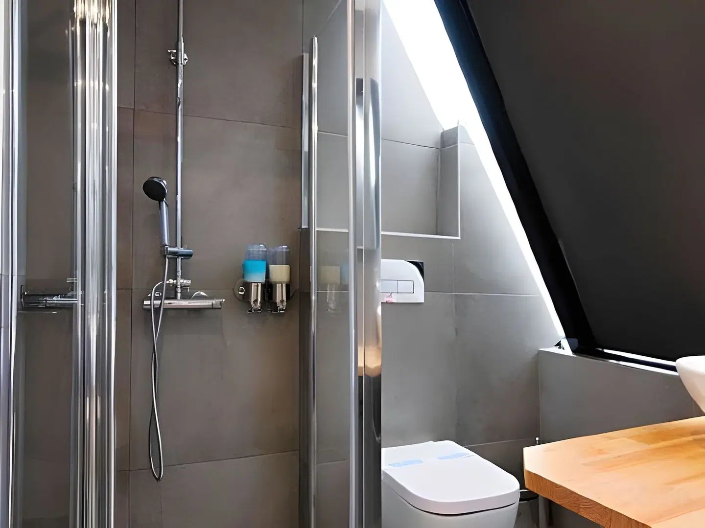 Olvia Suites Badezimmer