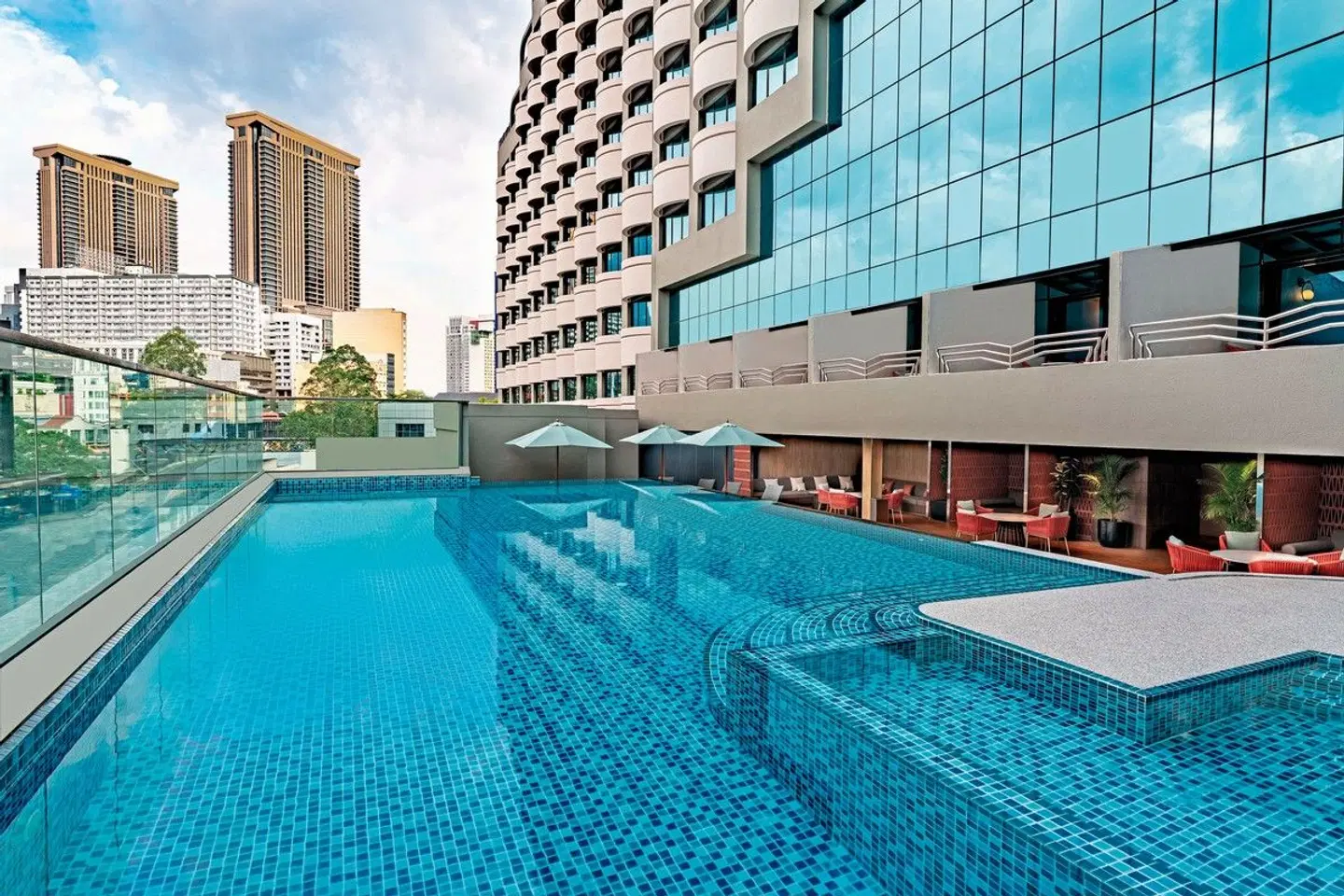 Grand Mercure Kuala Lumpur Bukit Bintang OUTDOOR_POOL