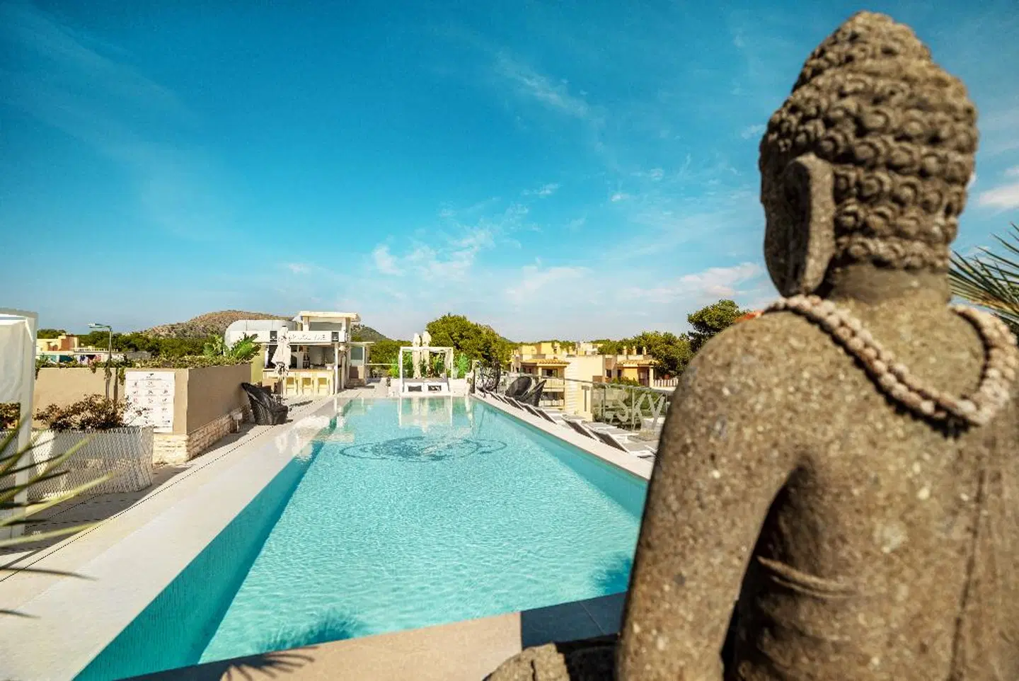 The Sky OUTDOOR_POOL