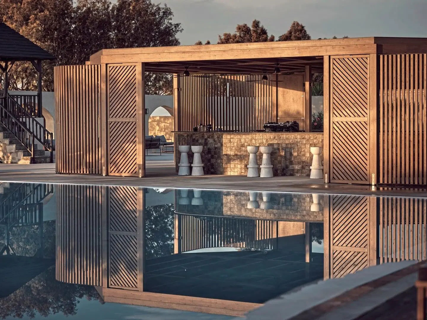 Numo Ierapetra Beach Resort Crete, Curio Collection by Hilton OUTDOOR_POOL