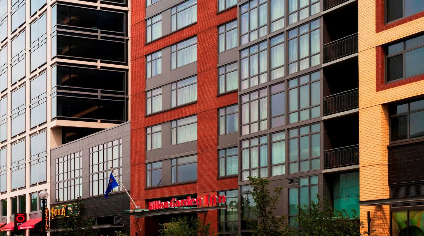 Hilton Garden Inn Washington DC/U.S. Capitol EXTERIOR