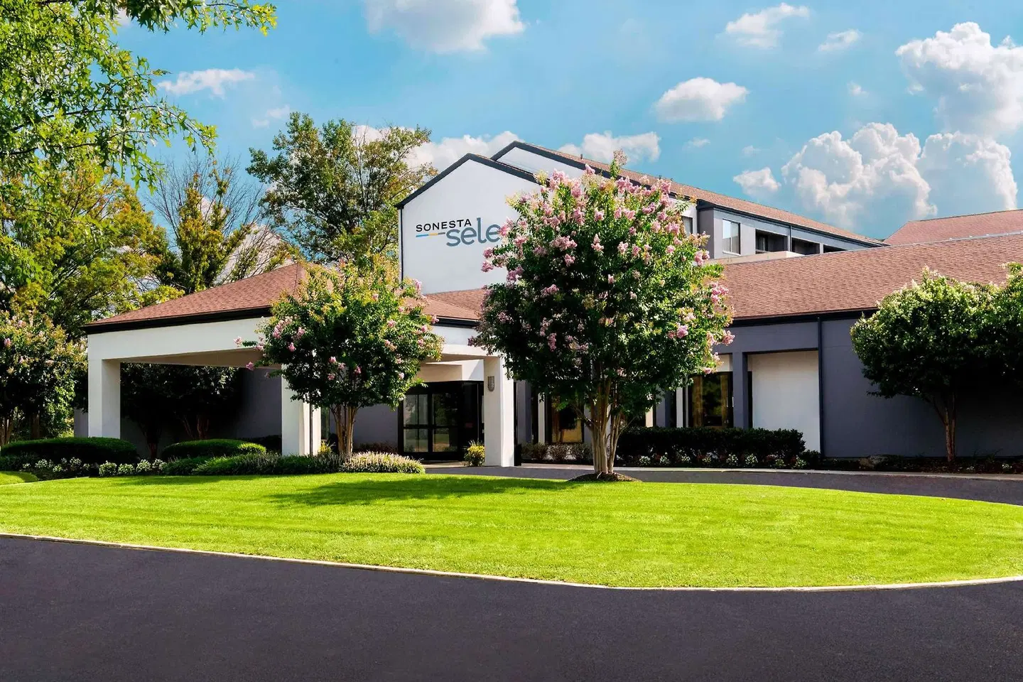 Sonesta Select Philadelphia Airport EXTERIOR