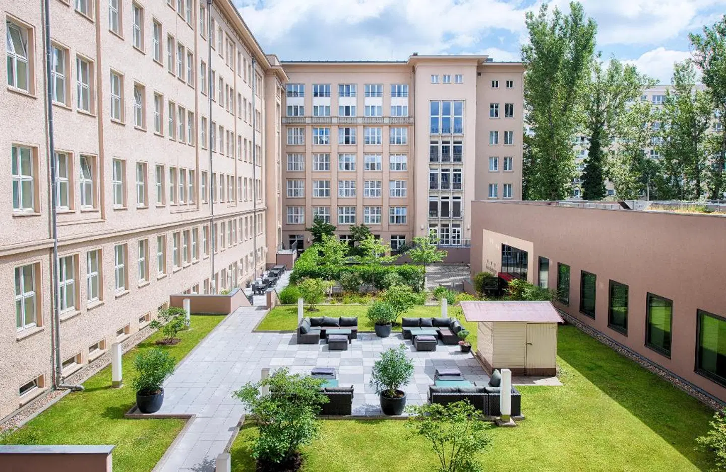 Leonardo Royal Hotel Berlin Alexanderplatz EXTERIOR