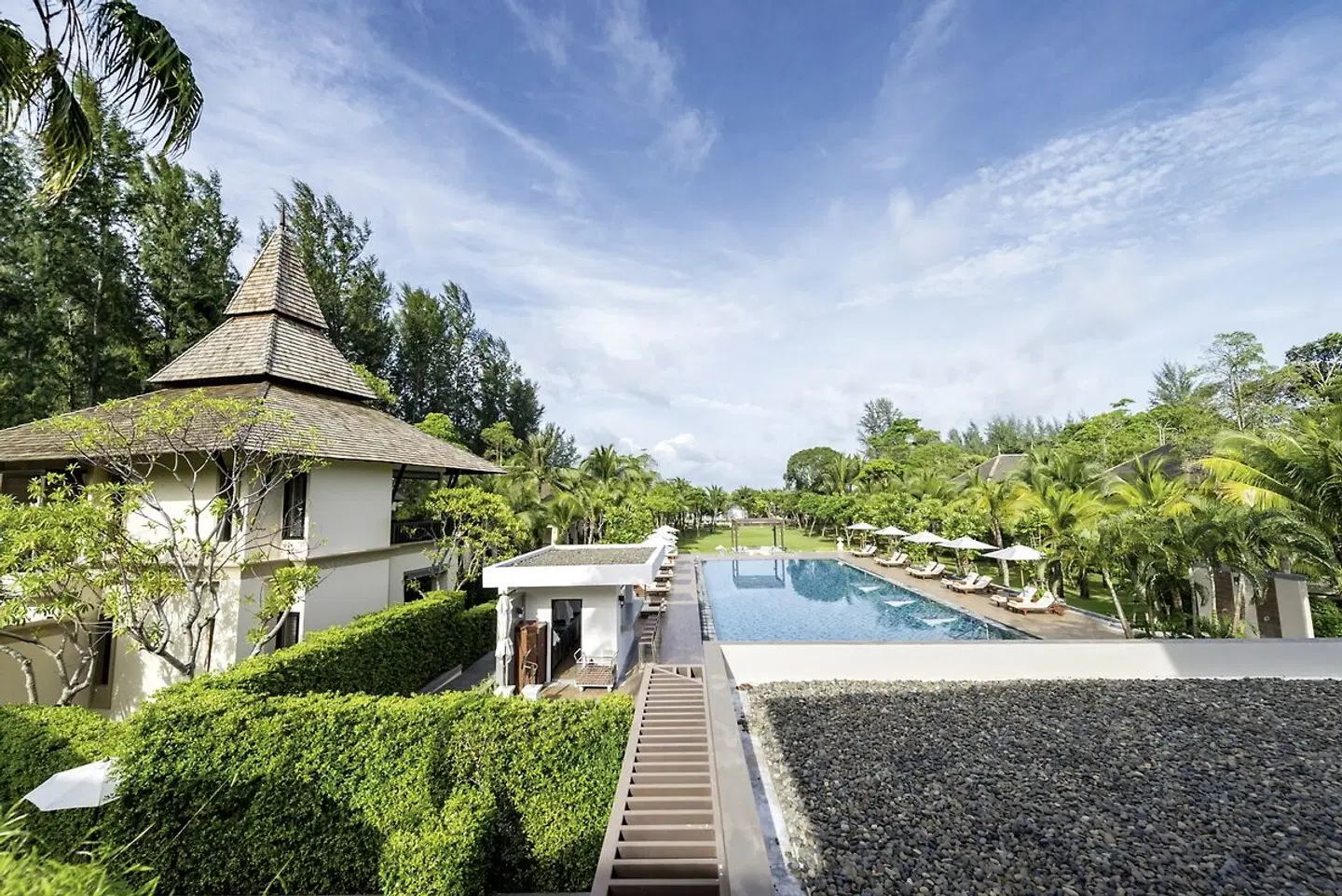 Layana Resort & Spa OUTDOOR_POOL