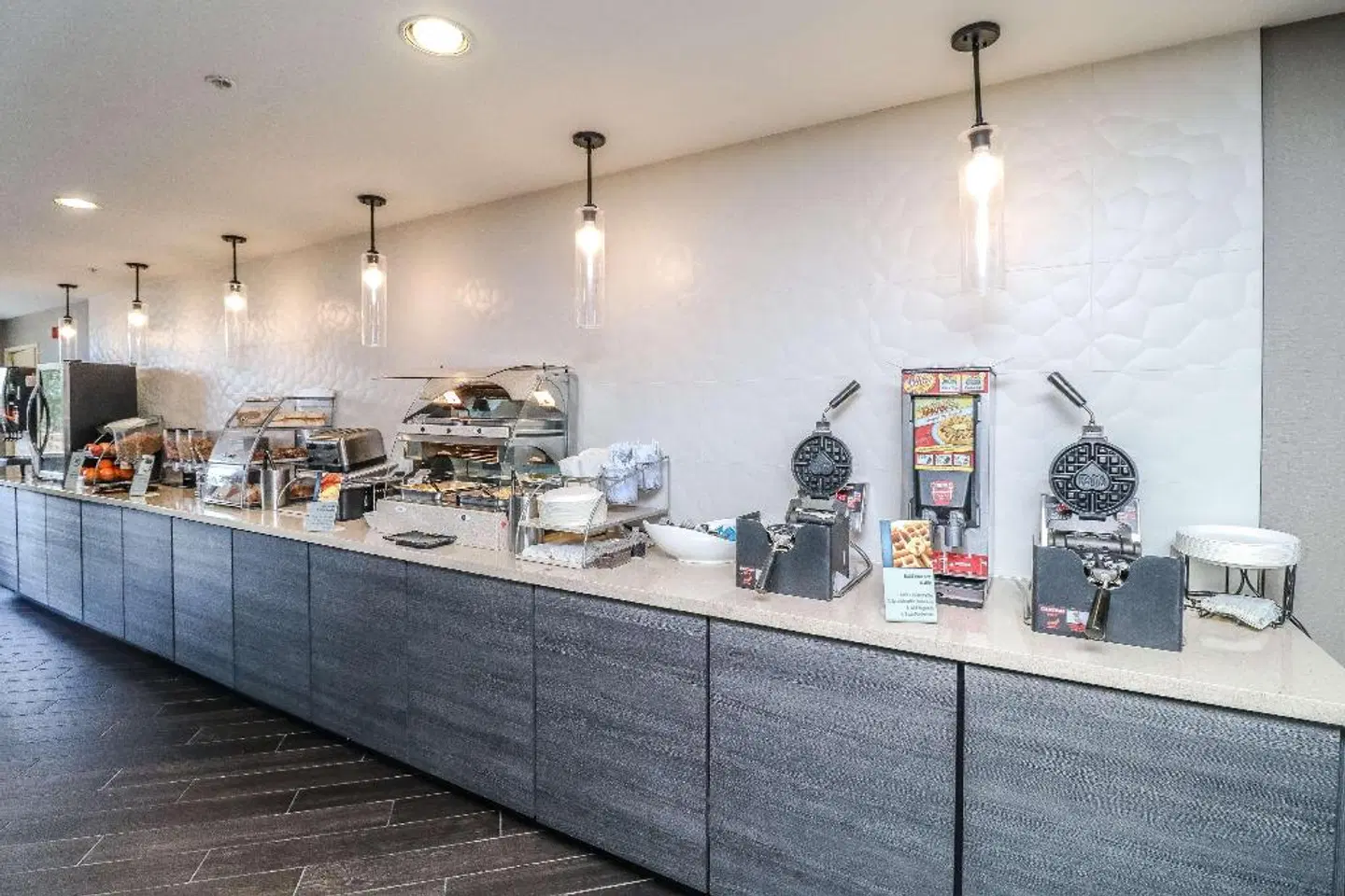 Best Western Plus North Las Vegas Inn & Suites Bar