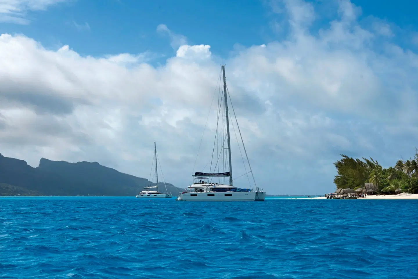 Dream Yacht Charter: Rangiroa Dream SPORTS_AND_LEISURE