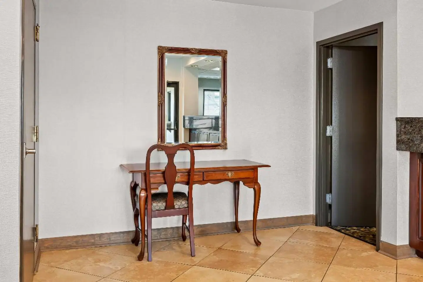 Days Inn by Wyndham Saint Pauls ROOM_EXAMPLE